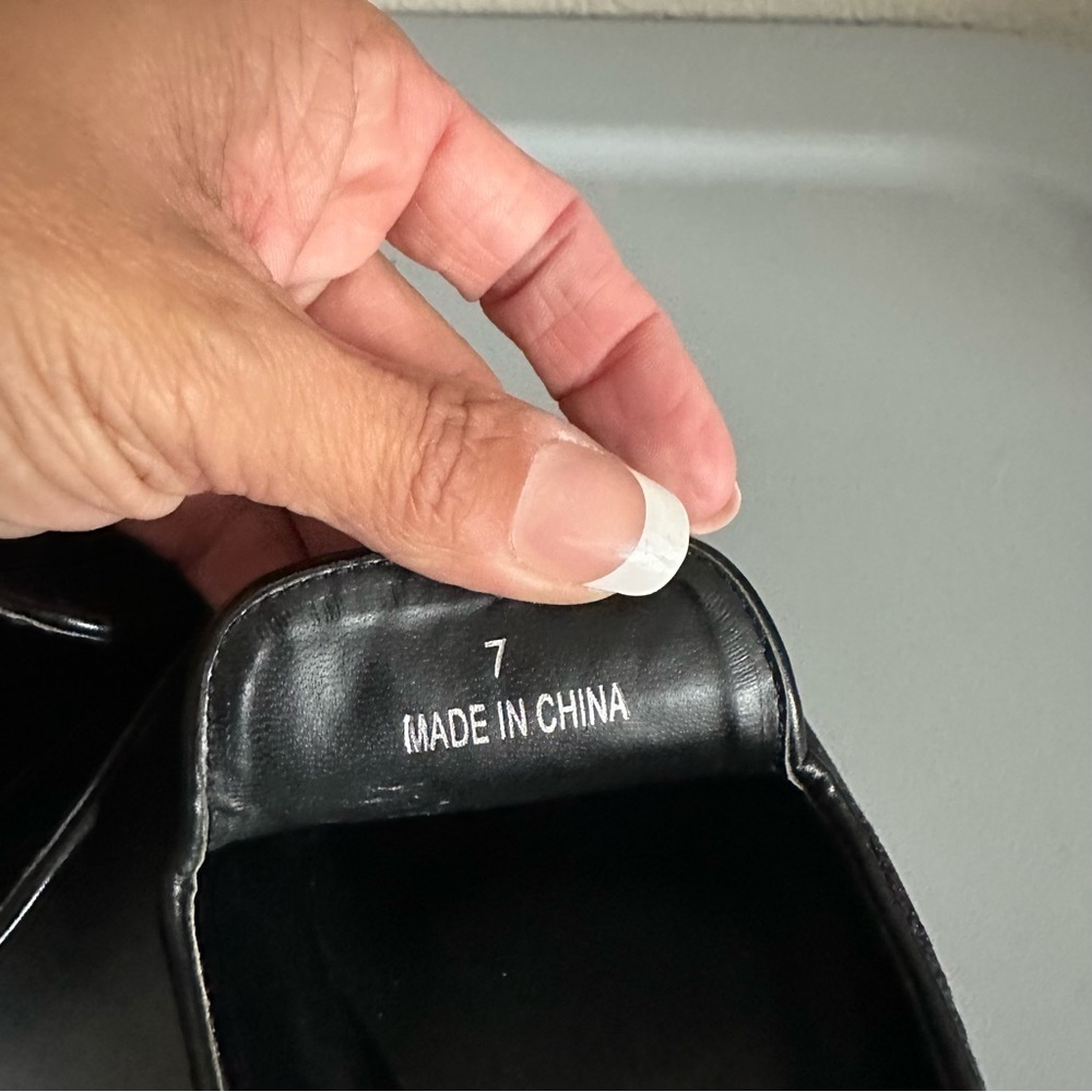 Cathy Din Bravia Embroidered Black Flat Mules Size 7 - Picture 8 of 10